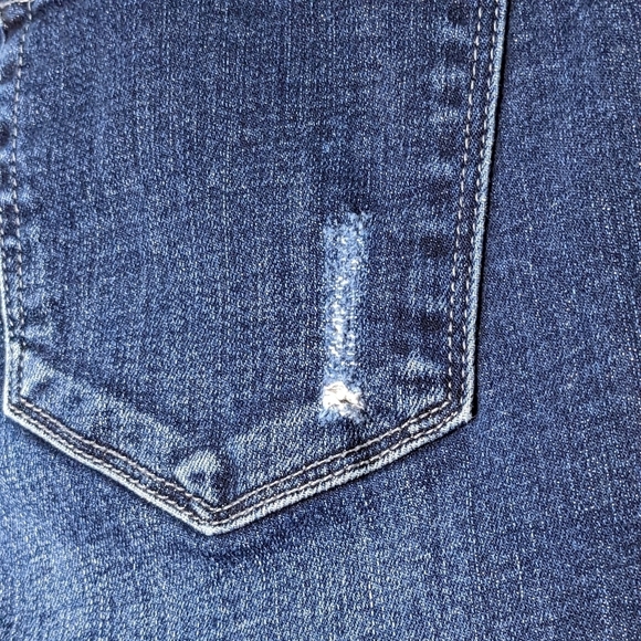 BlankNYC Crybaby High Rise Slim Distressed Denim Jeans Size 28 - Picture 6 of 9